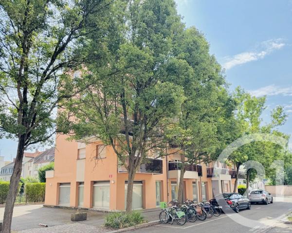 Appartement 4-5P à vendre  5 pièces - 83,68 m 2   STRASBOURG  - 67