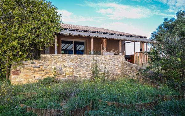 Maison à vendre    5 pièces •  Laudun-l'Ardoise