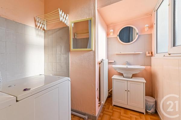 Appartement F3 à vendre  3 pièces - 53,52 m2 PARIS - 75020