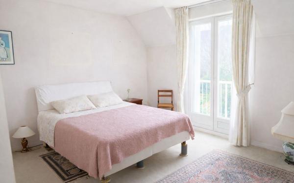 Maison à vendre    6 pièces •  Savigny-sur-Orge