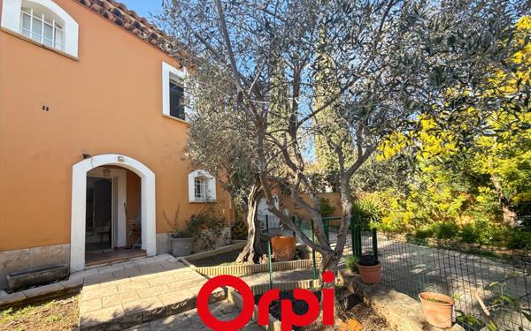 Maison à vendre    5 pièces • 131 m2 Saint-Cyr-sur-Mer