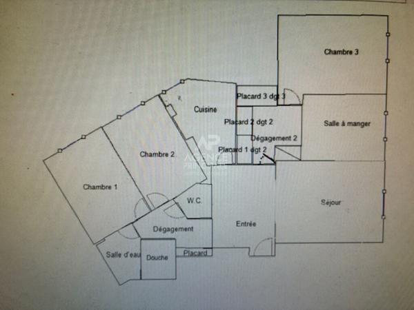 Versailles Montreuil Appartement dernier étage -4 pièces 79.44 m2 €498 000 ** - Référence 27294