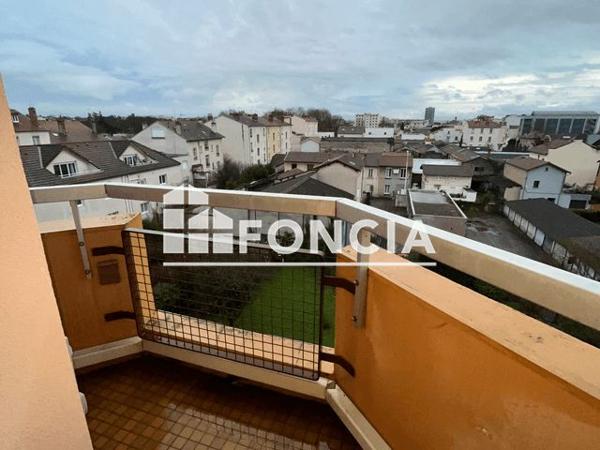 Location Appartement 3 pièces 66.33 m² - 46 ROUTE DE GENAS Lyon 69003