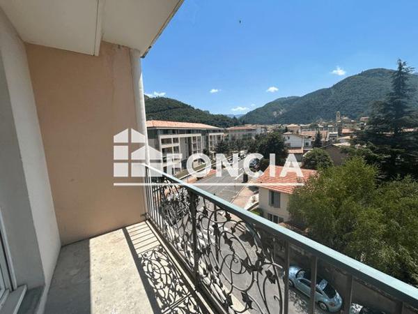 Location Appartement 2 pièces 25.8 m² - 39 BOULEVARD VICTOR HUGO Digne-les-bains 04000
