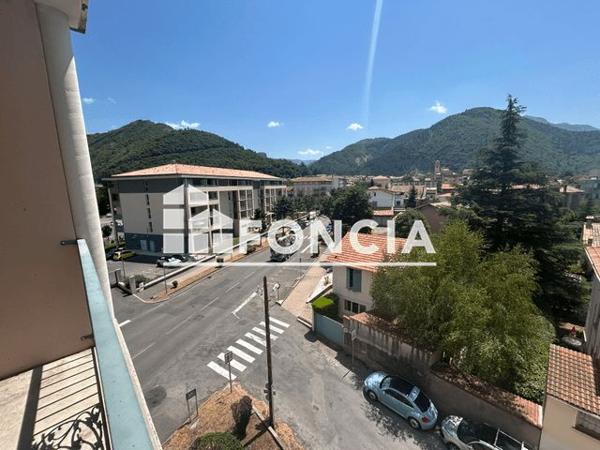 Location Appartement 2 pièces 25.8 m² - 39 BOULEVARD VICTOR HUGO Digne-les-bains 04000