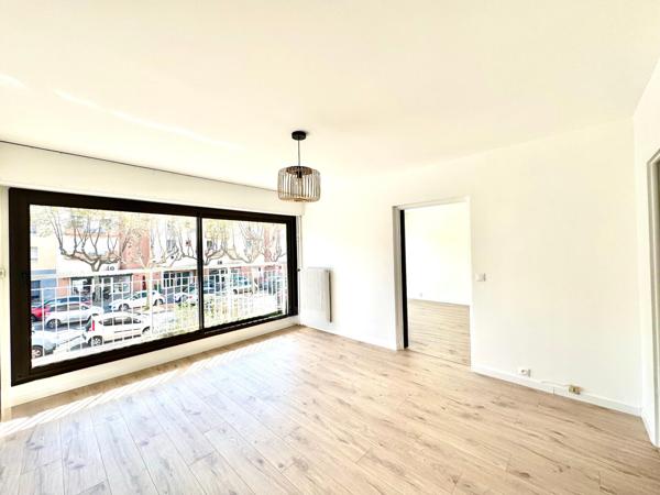 Fréjus plage/st raphaël- T2 de 48m2 rénové avec parking et cave à 5mn de la mer !