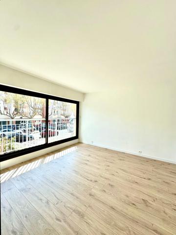 Fréjus plage/st raphaël- T2 de 48m2 rénové avec parking et cave à 5mn de la mer !