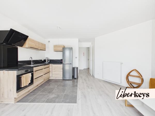 Résidence récente de standing – Magnifique 2 pièces avec balcon et box