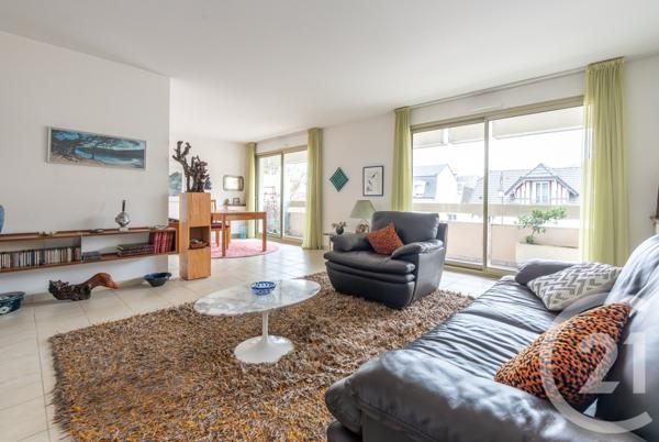 Appartement T5 à vendre  4 pièces - 90,24 m2 LA VARENNE ST HILAIRE - 94