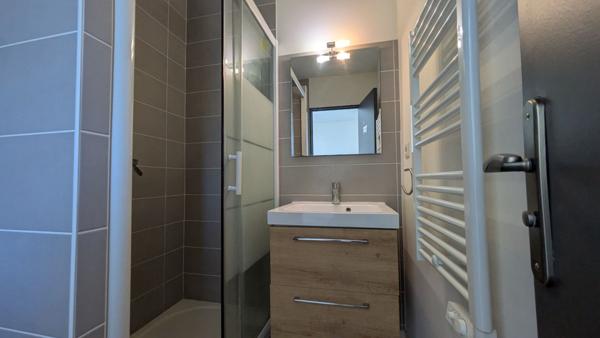 Appartement 2 pièces à vendre La Rochelle - 17000 / Réf: 258LR