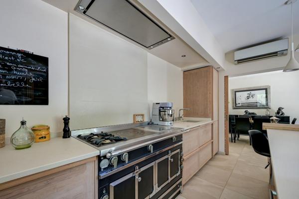 Vente Maison de luxe Aix-en-Provence 6 Pièces 275 m²