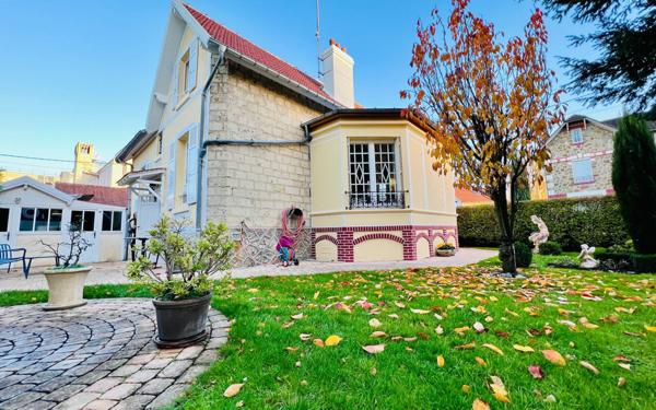 Maison à vendre    7 pièces •  Beaumont-sur-Oise
