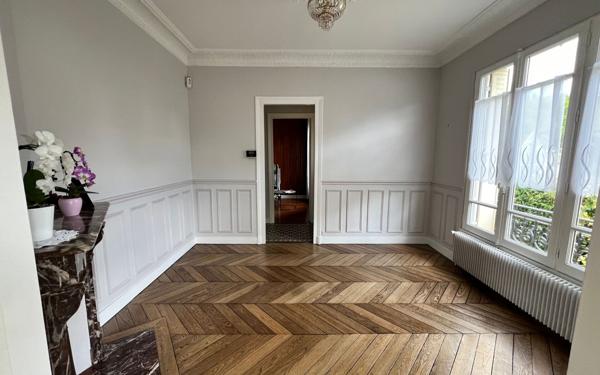 Maison à vendre    7 pièces •  Beaumont-sur-Oise