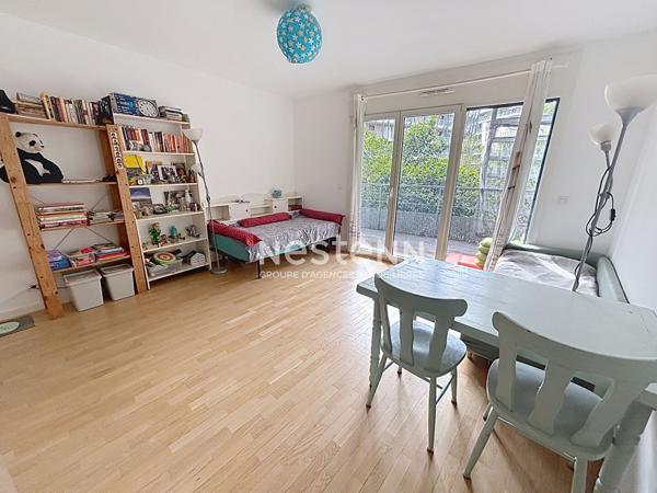 ISSY LES MOULINEAUX - QUARTIER FORT D'ISSY - Vente d'un appartement 2 pièces avec balcon