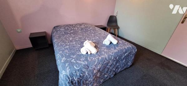 Hotel bar restaurant