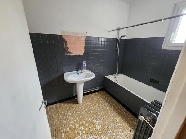 Immeuble à diviser et rénover