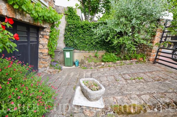 CLAMART QUARTIER GALVENTS CORBY - 5 MIN T6 DIVISION LECLERC - MAISON 125,63 M² HABITABLES - 4 CHAMBRES - TERRAIN 355 M²- VUE PANORAMIQUE SUR PARIS