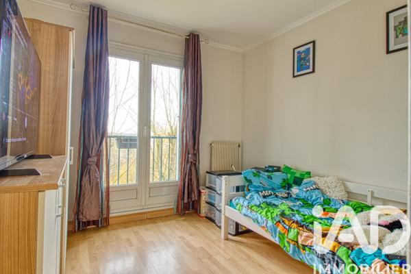 Appartement à vendre 3 pièces 61 m² Saint-Brice-sous-Forêt