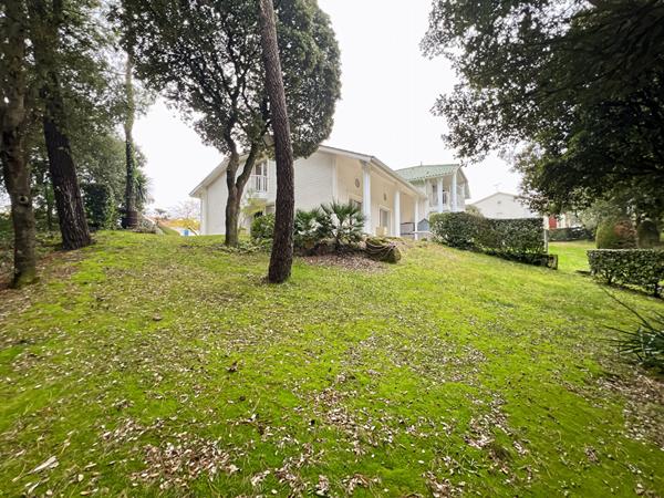 Appartement T6 en Duplex, Quartier du Golf