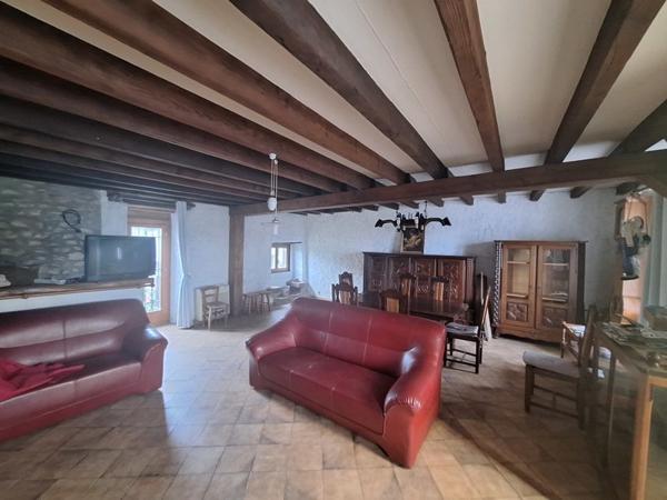 Maison à vendre |  Colombier |  7 pièces | 134 m²