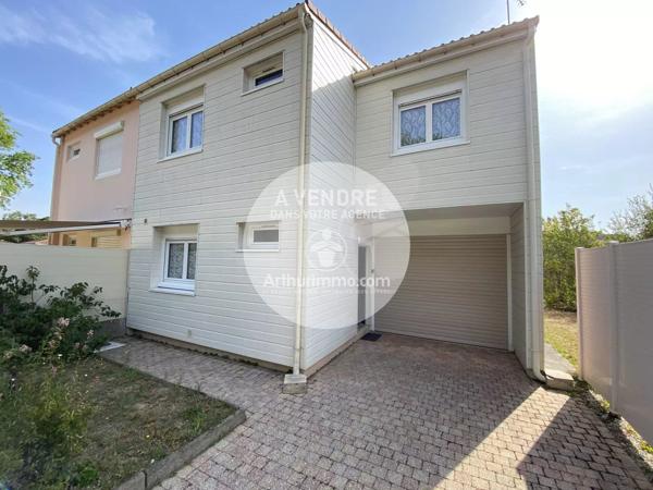 Vente                                                      Maison
                        
                     5 pièces                      102 m2                     à Saint-Brevin-les-Pins