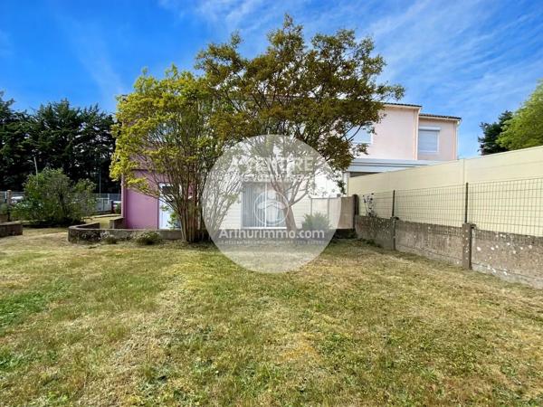 Vente                                                      Maison
                        
                     5 pièces                      102 m2                     à Saint-Brevin-les-Pins