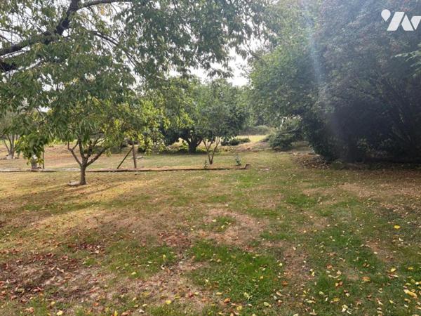 SUR LA COMMUNE D'AIGONDIGNE