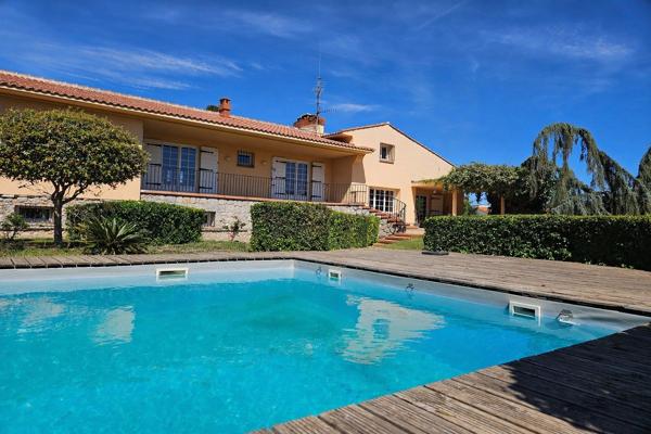 Vente Maison de luxe Toulouges 9 Pièces 330 m²