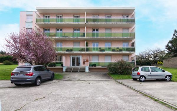 Appartement à vendre    4 pièces • 93,92 m2 Lorette