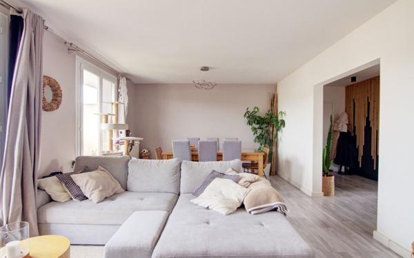 Appartement à vendre    4 pièces • 93,92 m2 Lorette