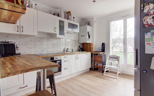 Appartement à vendre    4 pièces • 93,92 m2 Lorette