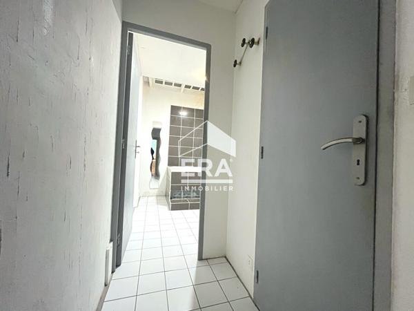 Appart. à vendre T3 - BLOIS - CENTRE-VILLE, 1 logt. T3 triplex + 1 local/caves