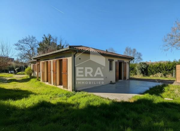 Maison à vendre de plain pied à Montpon-Ménestérol 