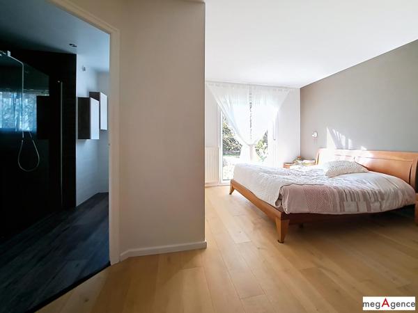 Maison à SAUTRON, 44880 - 8 pièces 200m²