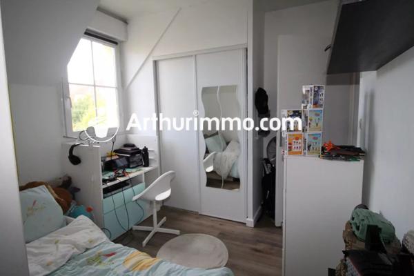 Location                                                      Appartement
                        
                     3 pièces                      81 m2                     à Lieusaint