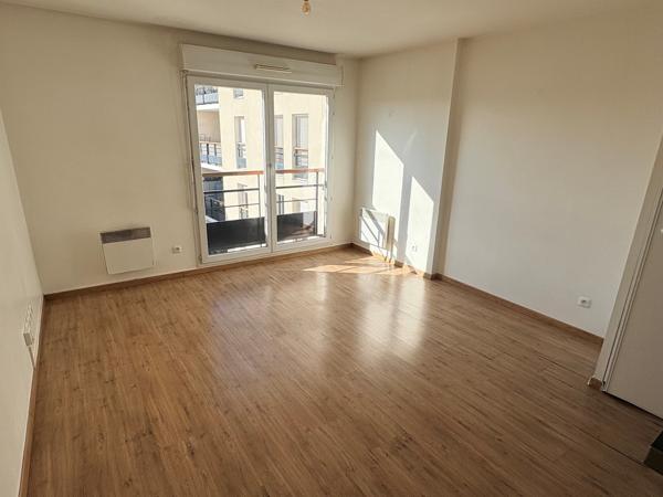 Parking + appartement