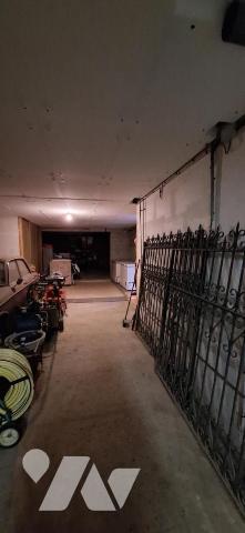 VIC-FEZENSAC, villa centre ville de 200m² + 160m² sous-sol sur terrain de 1923m²