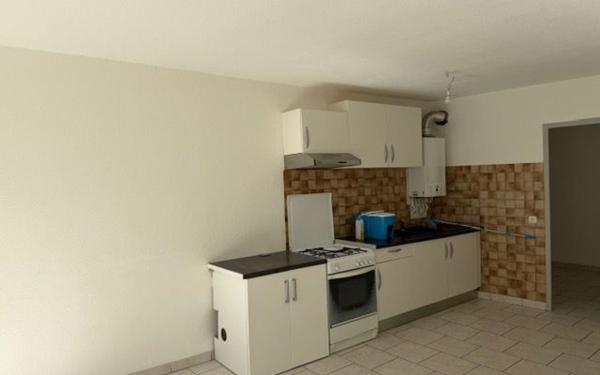 Appartement à vendre    3 pièces • 71 m2 Aubenas