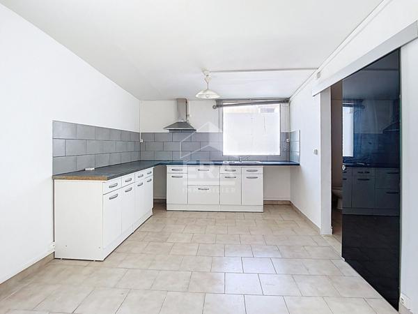 Logement type 2 indépendant avec parking