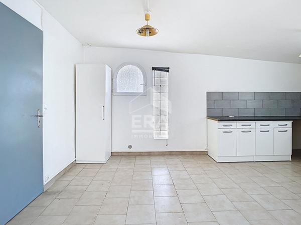 Logement type 2 indépendant avec parking