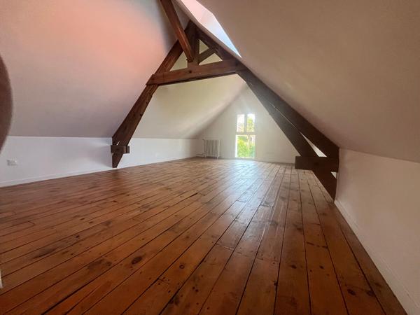 Maison 8 pièces 210 m2