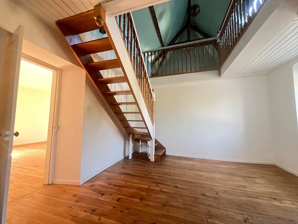 Maison 8 pièces 210 m2