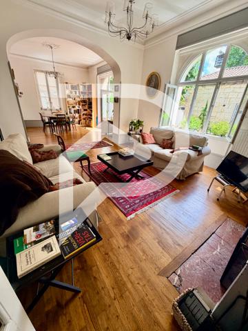 Maison 11 pièces 215 m2