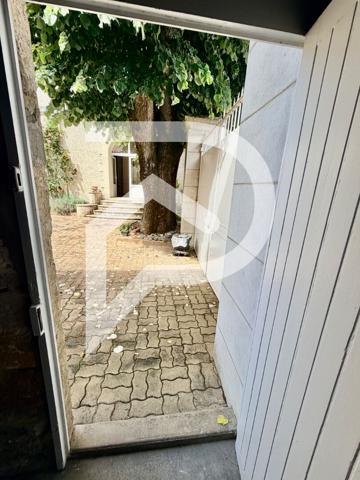 Maison 11 pièces 215 m2