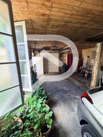 Maison 11 pièces 215 m2
