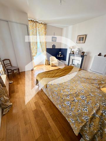Maison 11 pièces 215 m2