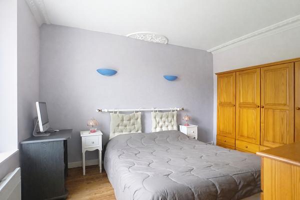 Maison 8 pièces 161 m2