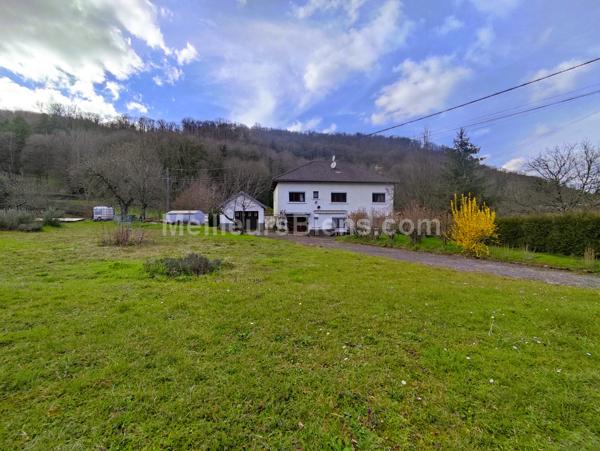 District maison au calme avec terrain constructible !