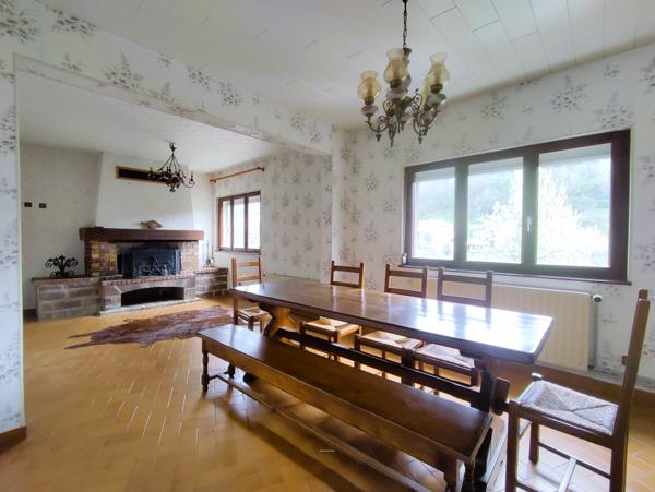 District maison au calme avec terrain constructible !