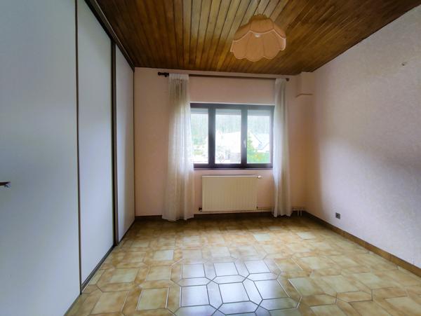 District maison au calme avec terrain constructible !